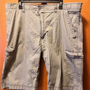 Wear First - Men's Casual Cargo Shorts size 42